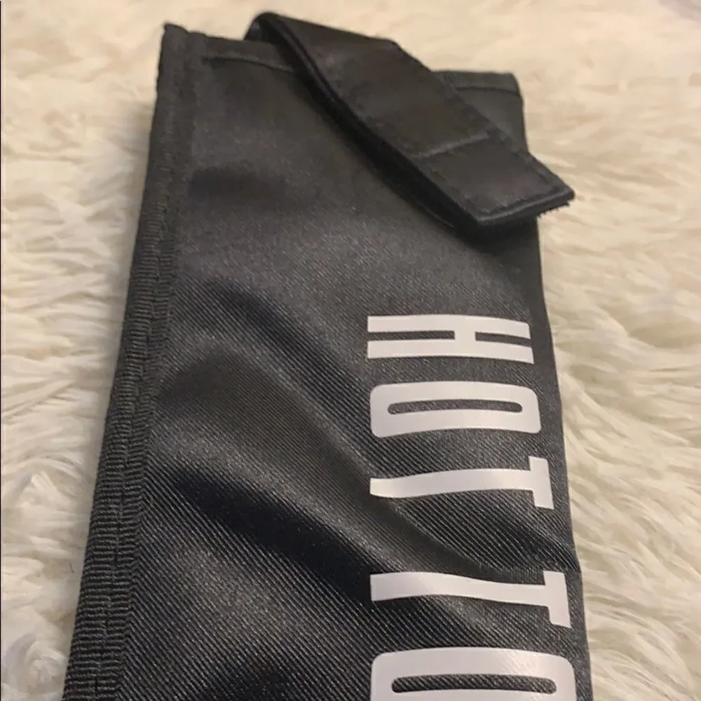 Hot tools travel size bag for flat iron